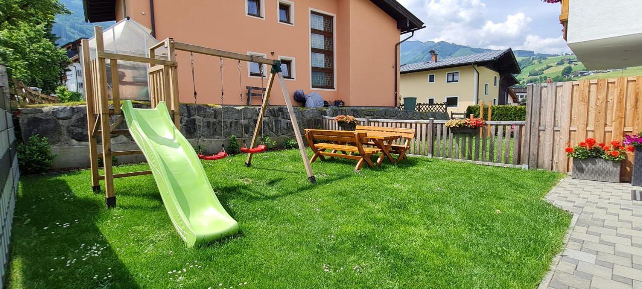 Alp-In Lodges Kaprun Exterior photo